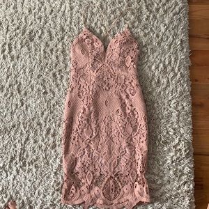 HELLO MOLLY PINK LACE DRESS